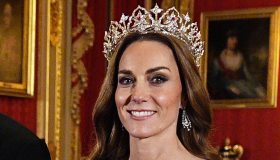 Kate Middleton torna in pubblico senza William e indossa nuovamente la tiara