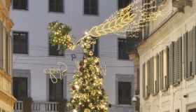 Le più belle luci di Natale 2025 in Italia e nel mondo