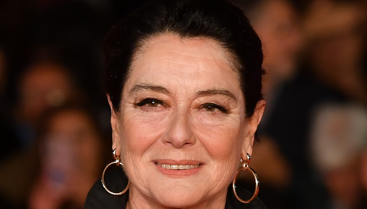 Anticipazioni Verissimo del 6 dicembre, il racconto di Monica Guerritore Anticipazioni Verissimo del 6 dicembre, il racconto di Monica Guerritore