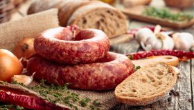 Salsiccia e salamella di suino richiamate, il motivo dell’allerta