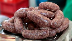 Salsiccia e fesa di tacchino richiamati dai supermercati, rischio Listeria