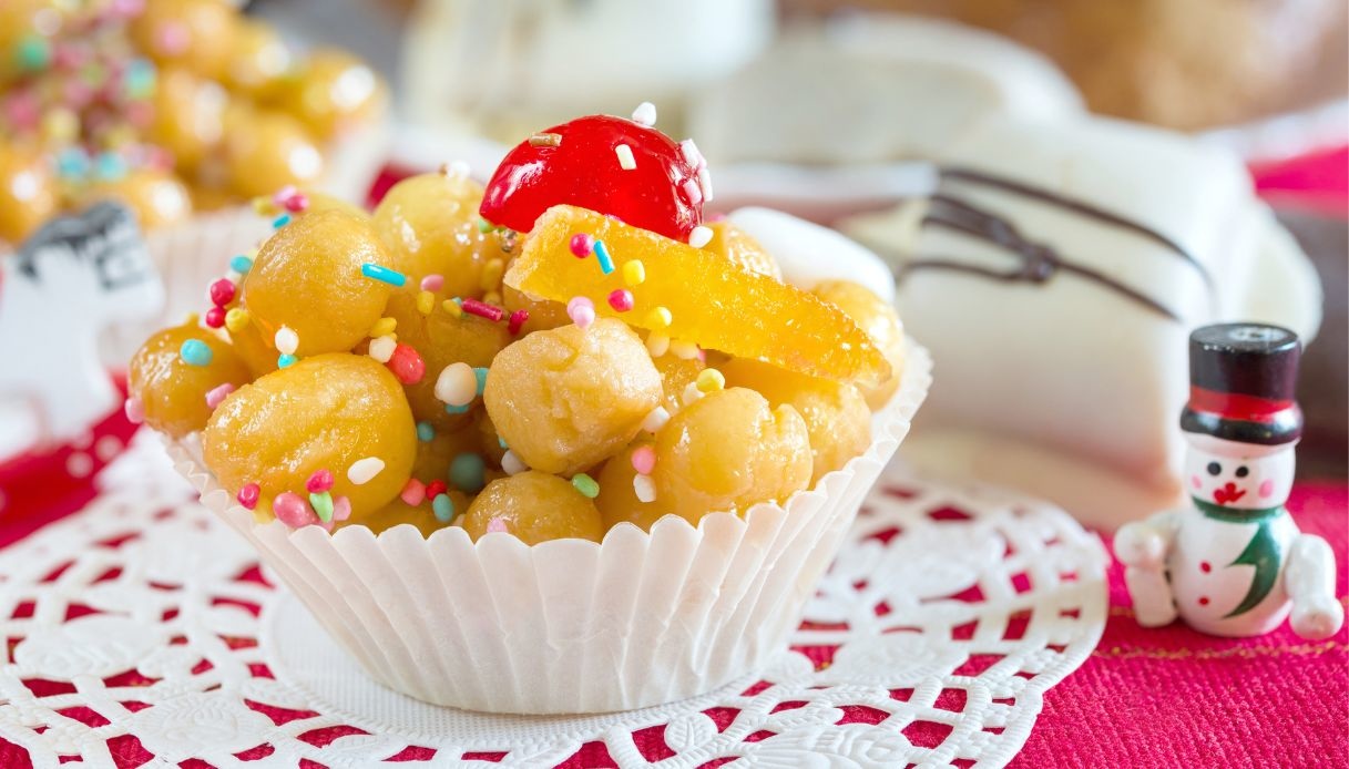 Struffoli per Natale, come si fanno e gli ingredienti necessari