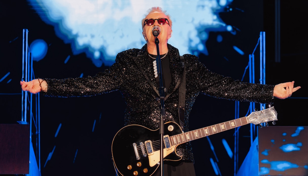 L’Ultima Notte Rosa, Federica Panicucci conduce il concerto d’addio di Umberto Tozzi: ospiti e scaletta