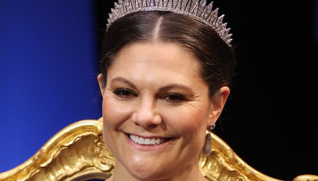 vittoria di svezia elegantissima ai nobel 2025 ricicla l8217abito della madre da Dilei.it vittoria di svezia elegantissima ai nobel 2025 ricicla l8217abito della madre