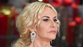 Antonella Clerici: “Ho un problema al diaframma, fatico a respirare”. Come sta