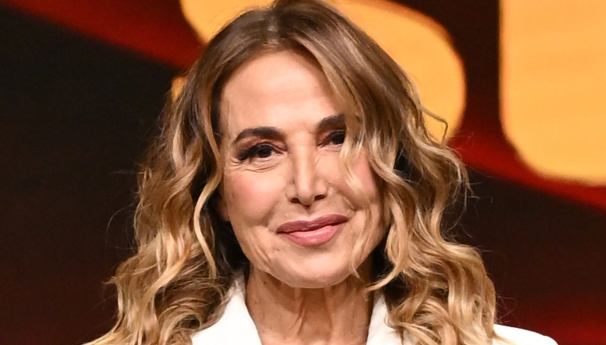 barbara d8217urso le rivelazioni di corona problemi con maria de filippi e veto di marina berlusconi da Dilei.it barbara d8217urso le rivelazioni di corona problemi con maria de filippi e veto di marina berlusconi