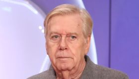 Claudio Lippi sta male, è in terapia intensiva. E chiama Corona sul caso Mediaset