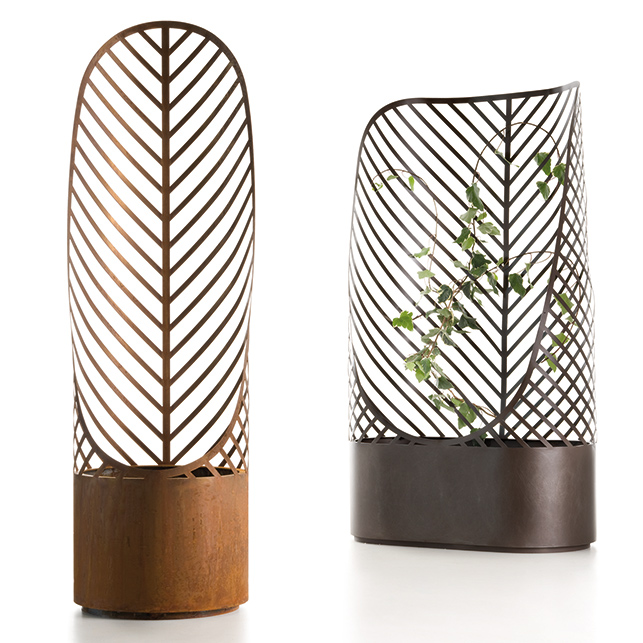 Fioriera Screen-Pot in metallo con griglia decorativa a foglia per piante rampicanti