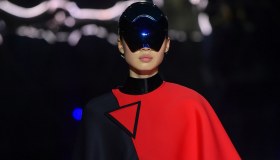 È il poncho il must-have svolta look che non ti aspetti dell’inverno 2026