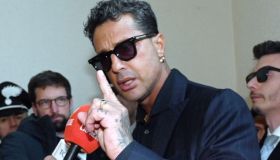 Fabrizio Corona, torna Falsissimo senza Signorini ma col sistema Mediaset: chi colpisce