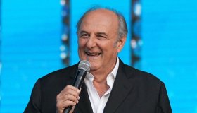 La Ruota dei Campioni non va in onda stasera 30 gennaio, Gerry Scotti sospeso: il motivo