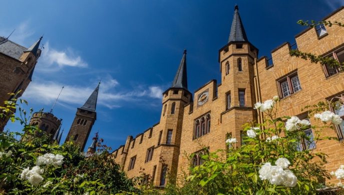 Castello Hohenzollern lato