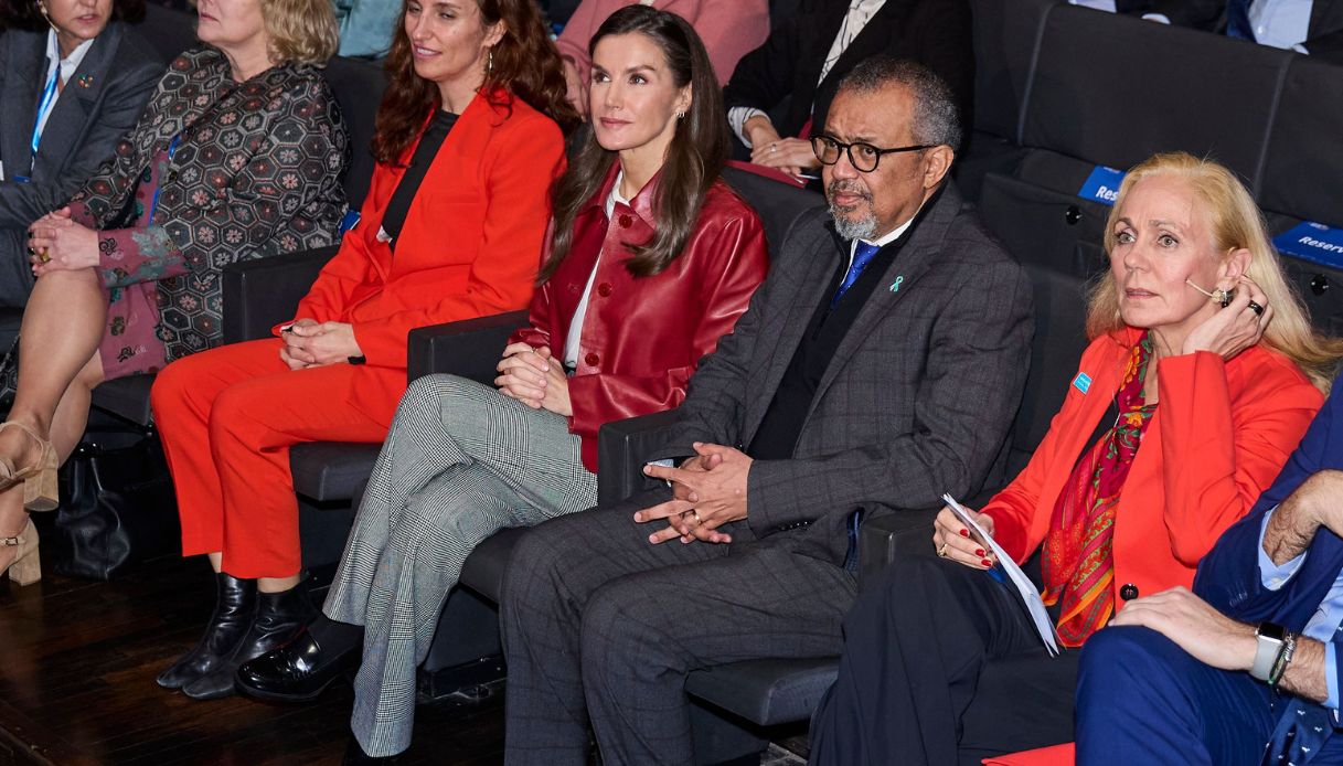 Il look di Letizia di Spagna