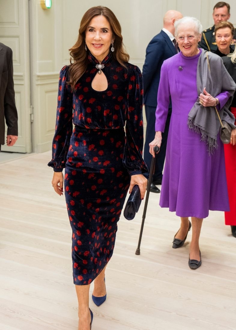 Mary di Danimarca sensuale e sofisticata