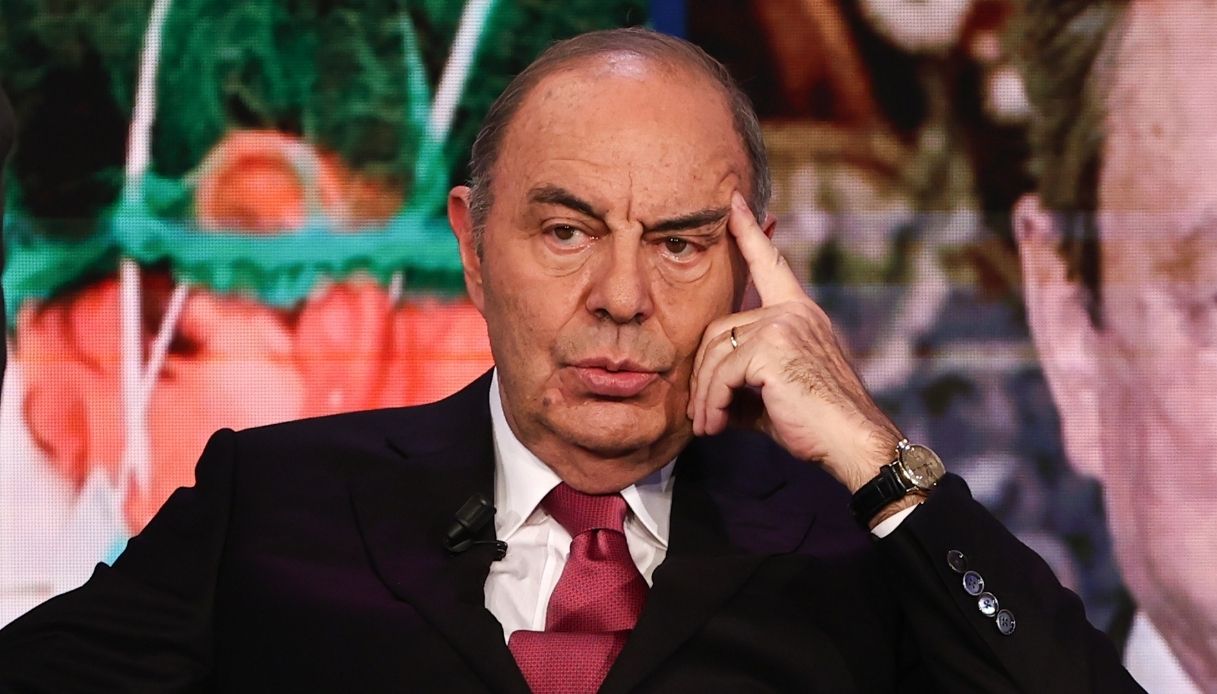 Porta a Porta – 30 anni della nostra vita, le pagelle: un karaoke deludente (4), ora e sempre zingara (4)