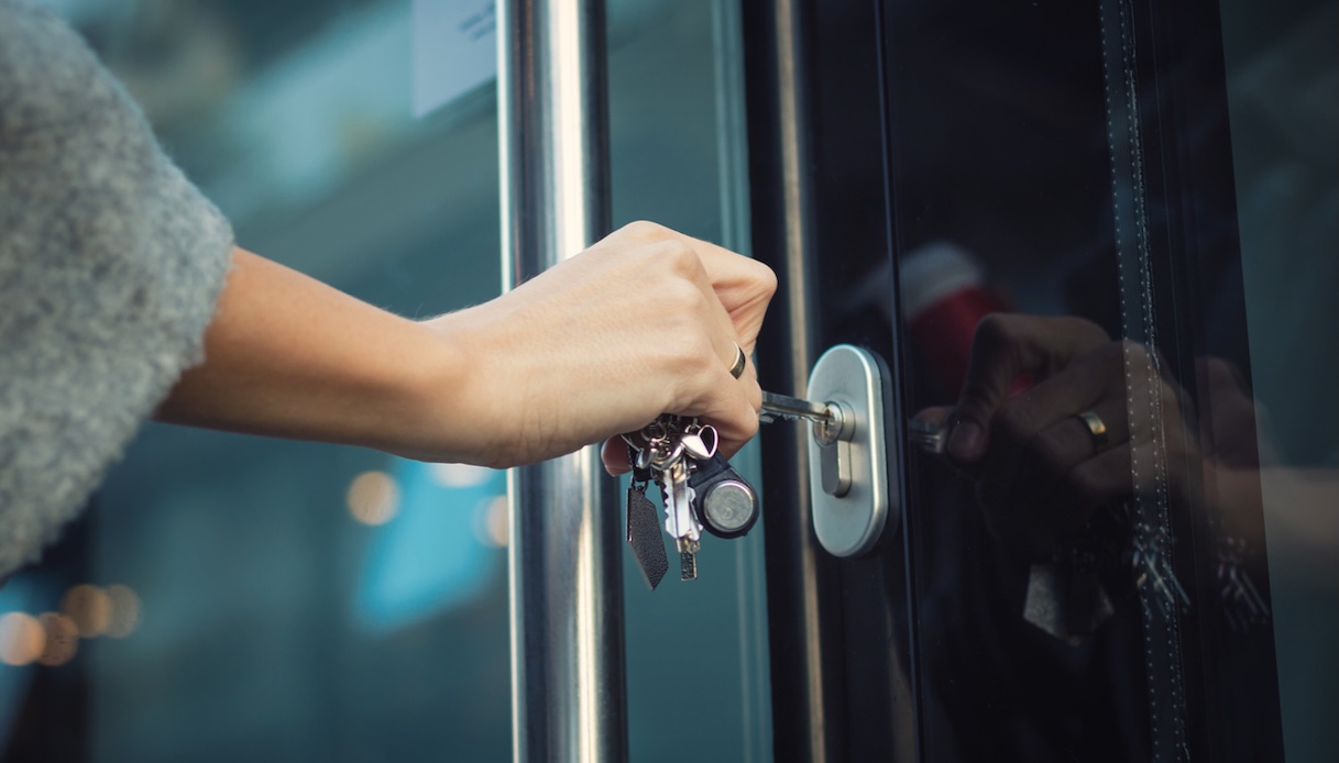 Porte blindate da interno, come scegliere il modello giusto tra design e sicurezza