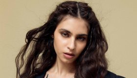 TÄRA, Mezzaluna è il nuovo singolo del talento italiano d’origine palestinese