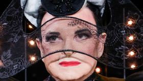 Tali e Quali, le pagelle del 9 gennaio: Nicola Savino parte bene (8), Lopez a suo agio (7,5), Di Pietro instancabile (7,5)