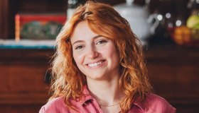 Fiamma Parente in Don Matteo 15: “Maria scoprirà cose spaventose. Raoul Bova? Un grande maestro”