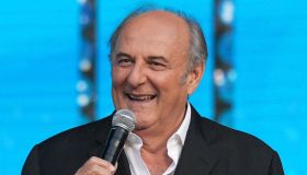 Chi vuol essere milionario, pagelle 4 gennaio: Gerry Scotti appassionato (8), ma il programma viene troncato (3)