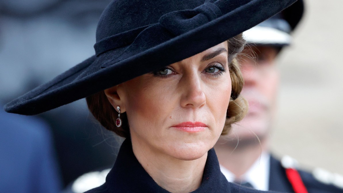 Kate Middleton “spogliata” su X: l’allarme della BBC sull’uso improprio di Grok AI