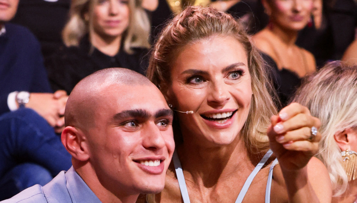 martina colombari il figlio achille costacurta ausiliario per city angels lo faccio volentieri da Dilei.it martina colombari il figlio achille costacurta ausiliario per city angels lo faccio volentieri