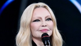 Sanremo 2026, Carlo Conti tutti i duetti: da Belen Rodriguez e Francesca Fagnani al fenomeno Tony Pitony