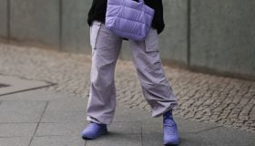 Con oltre 50mila recensioni queste sono le sneakers più vendute dell’inverno. Le compri ora, con lo sconto, e le indossi tutto l’anno