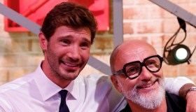 Affari Tuoi, Stefano De Martino minaccia di andarsene. Il Dottore sbanca a Capodanno