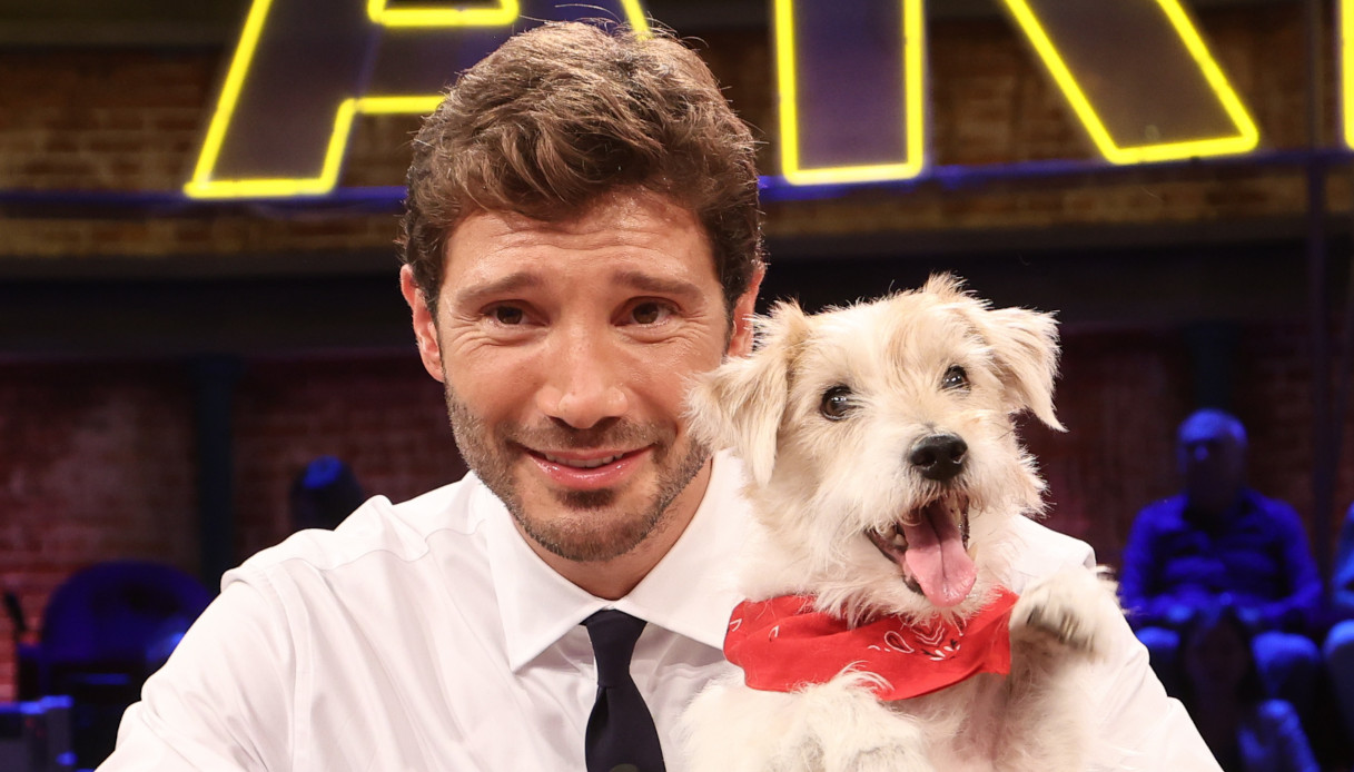 Affari Tuoi, l'euforia per Gennarino mette a rischio tutto. Ma il finale è inaspettato