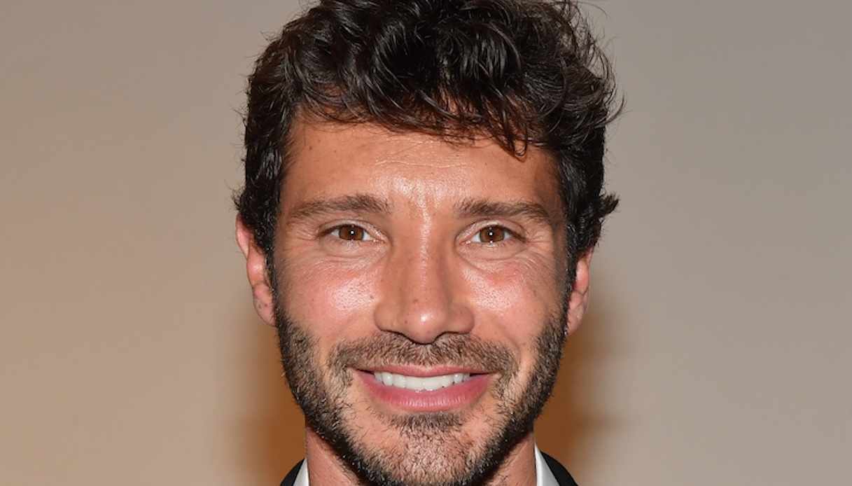 Stefano De Martino riparte da Gilda Ambrosio: le foto di inizio anno insieme