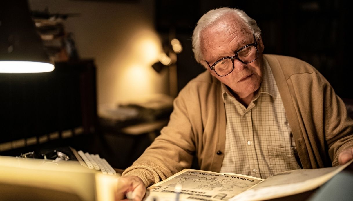 Anthony Hopkins nel ruolo di Nicholas Winton