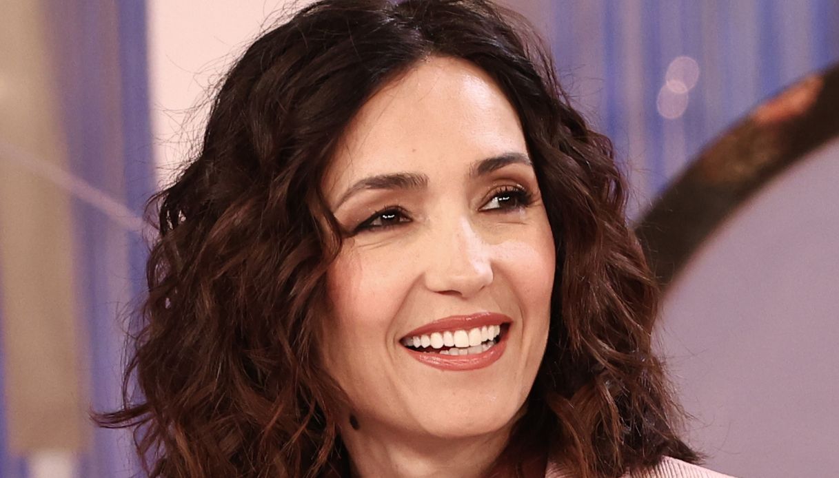 La Volta Buona, pagelle 16 febbraio: Caterina Balivo in lacrime (9), il gesto di Convertini per Giada De Blanck (8)