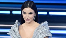 Ciglia XXL come Elettra Lamborghini a Sanremo. Ecco i mascara extra volumizzanti da provare