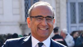 Domenica In, Carlo Conti raggiunto a Sanremo: la confessione sull’apertura del Festival