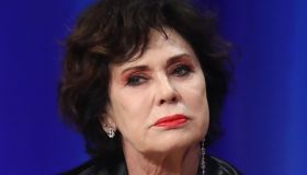 Verissimo, Corinne Cléry torna a parlare del rapporto difficile col figlio: “Non c’è più speranza”