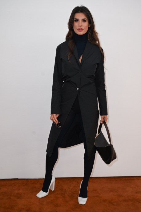 Milano Fashion Week 2026, Michelle Hunziker e Elisabetta Canalis dominano in total black