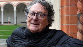 Enzo Iacchetti minaccia querela: “Post falsi e manipolati”