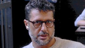 Corona rischia grosso. Il giudice furioso: “Rifiuta di cancellare video di Signorini”. Nuova denuncia