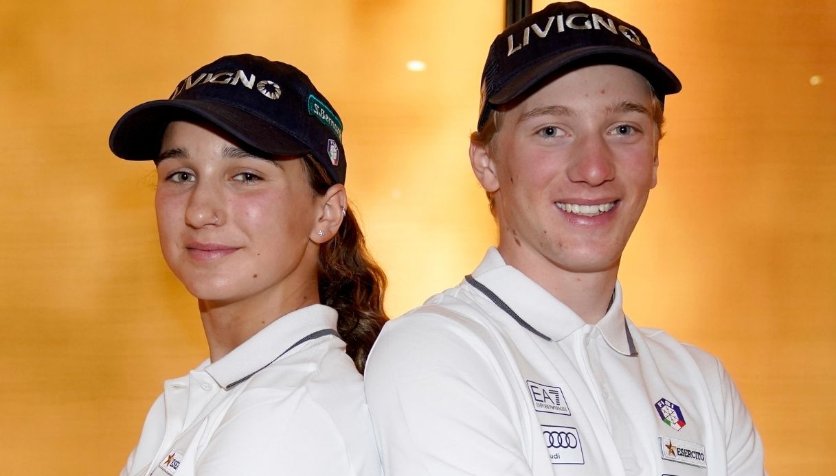 Flora Tabanelli e il fratello Miro, giovanissimi campioni di acrobazie con gli sci alle Olimpiadi invernali 2026