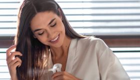 Lo spray sciogli nodi è il prodotto furbo che aspettavamo tutte. 10 modelli per tutti i capelli