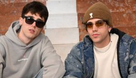 Sanremo 2026, LDA e Aka 7even cantano Poesie clandestine. Testo e di cosa parla la canzone