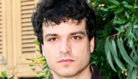 Conti replica a Gassman sulla serata duetti: “Equivoco”. Interviene il figlio Leo: “Non siamo da classifica”