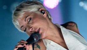 Sanremo 2026, Malika Ayane canta Animali notturni. Testo e di cosa parla la canzone