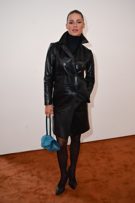 Milano Fashion Week 2026, Michelle Hunziker e Elisabetta Canalis dominano in total black