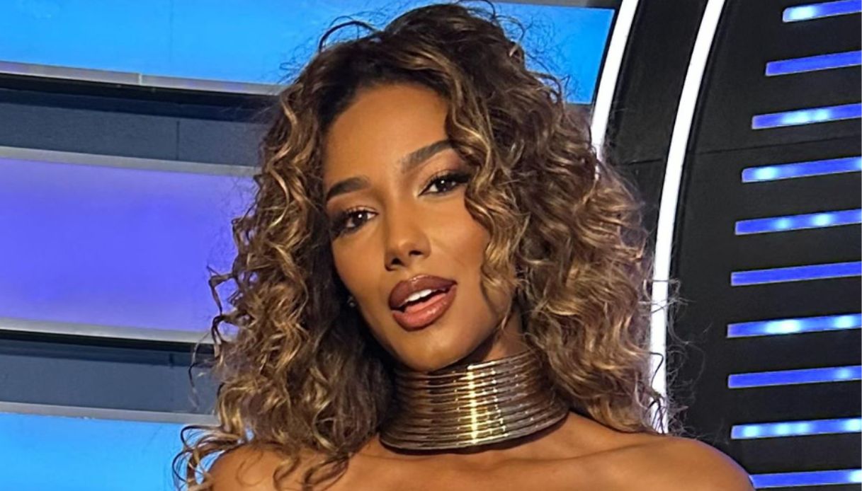 Samira Lui batte Laura Pausini: Santarcangelo è ai suoi piedi (e non solo) Samira Lui batte Laura Pausini: Santarcangelo è ai suoi piedi (e non solo)