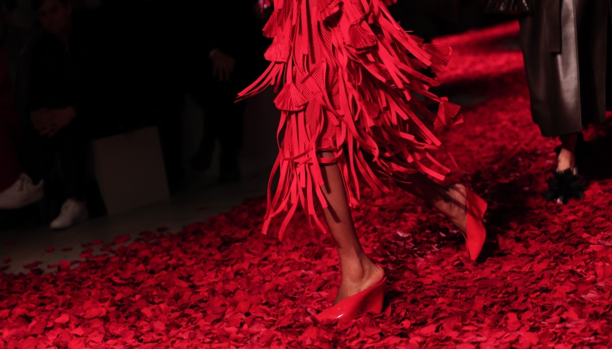 San Valentino 2026, il romanticismo secondo le passerelle: tutte le tendenze da provare