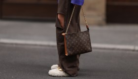 Mocassini o pantofole? Entrambi: tra comfort e stile, le slippers a cui dare una chance questo inverno