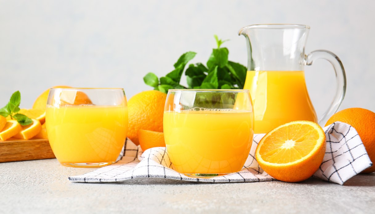 La spremuta d’arancia fa davvero bene? La verità