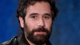 Sanremo 2026, Tommaso Paradiso canta I romantici. Testo e di cosa parla la canzone